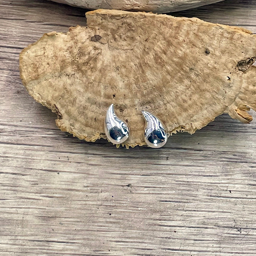 Boucles d’oreilles femme CRY ME SMALL – mini puces gouttes en argent 925