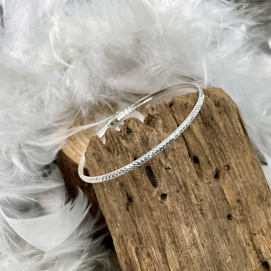 GLITTER BRACELET JONC TEXTURE DIAMANTÉE AVEC FERMOIR ET SÉCURITÉ EN ARGENT 925
