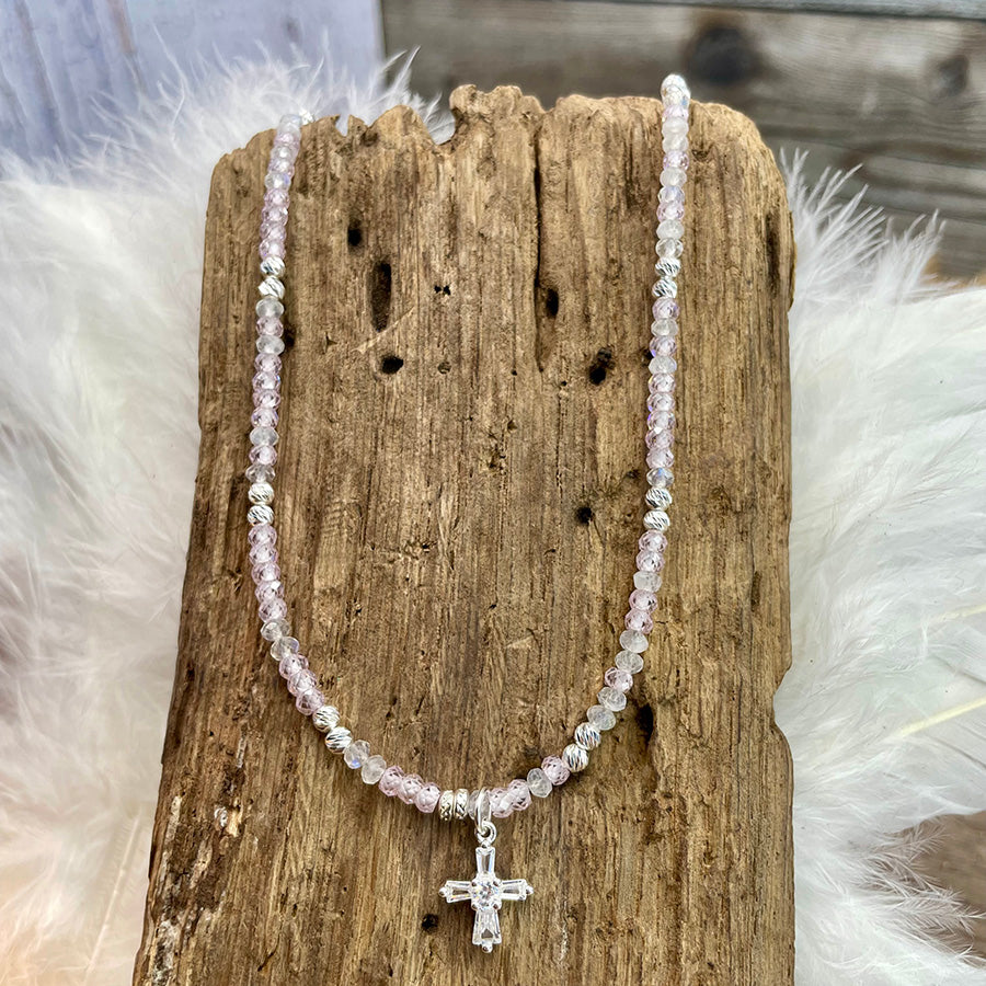 Collier femme en argent 925 – HOLY CRUSH SUGAR, perles pierre de lune arc-en-ciel, zircons roses & croix art déco
