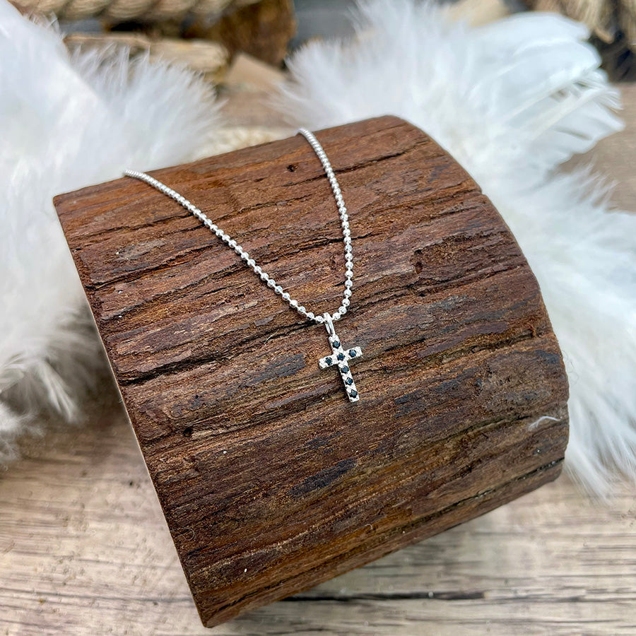 Collier femme HOLY SHIT, I’M HOT – chaîne boules facettées scintillantes et pendentif croix onyx noirs argent 925