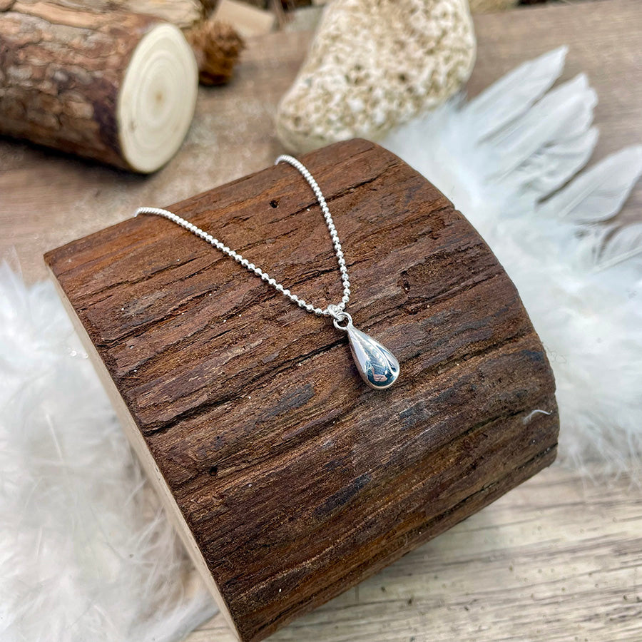 Collier femme LIQUID LIGHT en argent 925 – chaîne boules diamantées et goutte argent