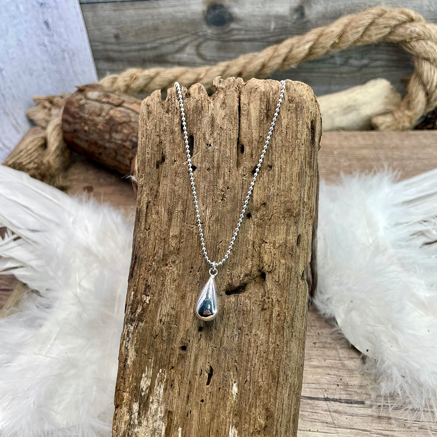 Collier femme ULTIMATE DROP en argent 925 – chaîne boules facettées et goutte massive