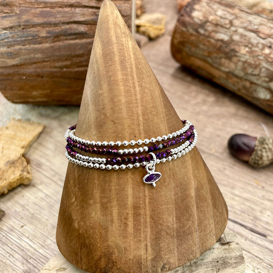 Bracelet femme multi-rang PURPLE EYE CONTACT – perles de cristal irisé violet, pendentif œil améthyste et argent 925
