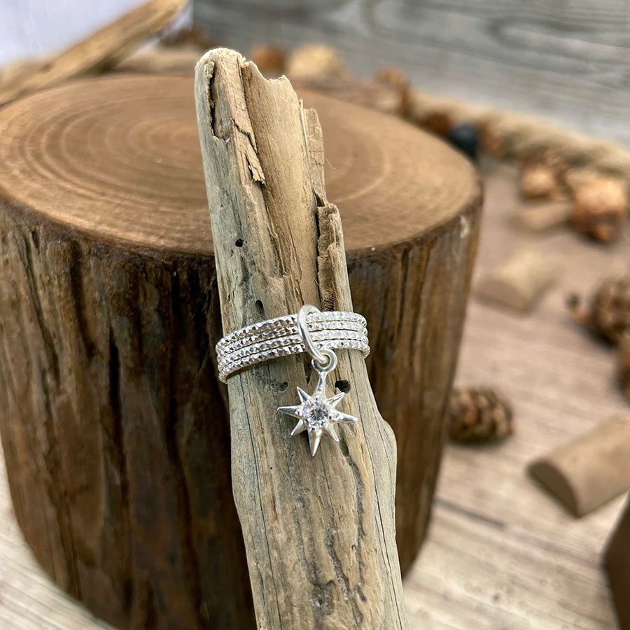 Bague femme en argent 925 – UNTOUCHABLE STAR RING CLUB, multi-anneaux facettés & pendentif étoile zircon