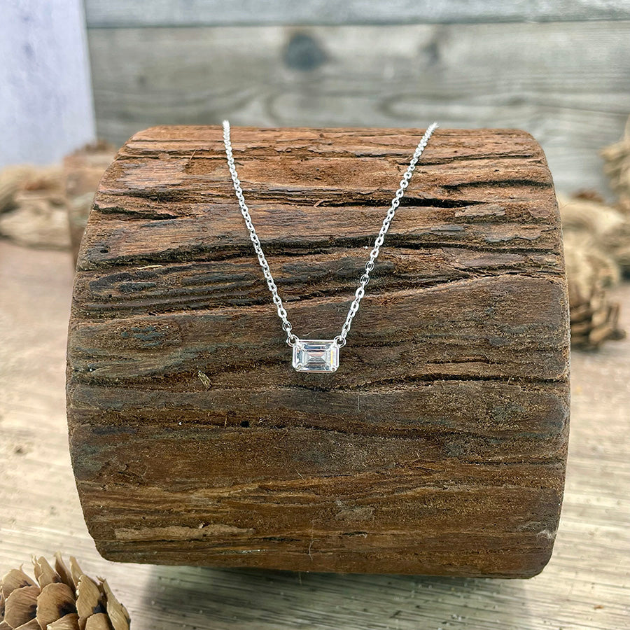 Collier femme ICE MY SOUL – pendentif zircon taille émeraude et chaîne forçat en argent 925