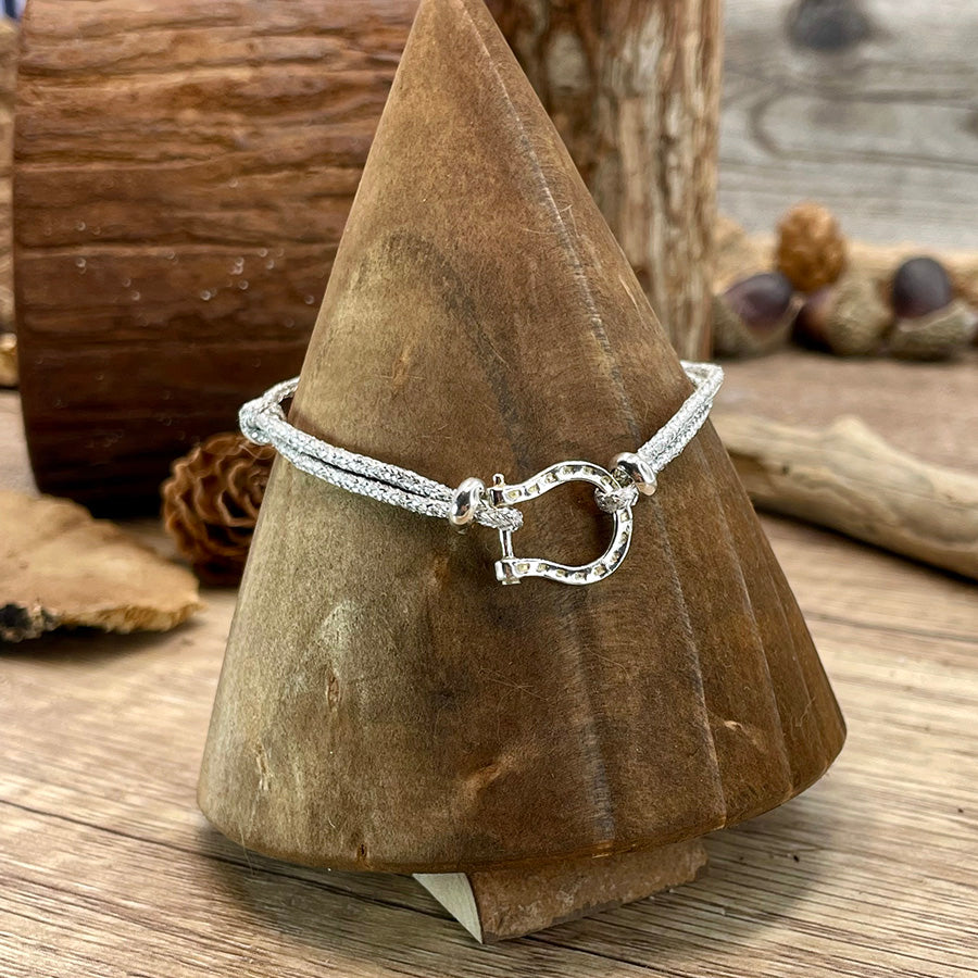 U-SHAPE SILVER BRACELET CORDON SCINTILLANT MOKUBA® ARGENT MÉTALLISÉ ET INTERCALAIRE FER À CHEVAL EN ARGENT 925