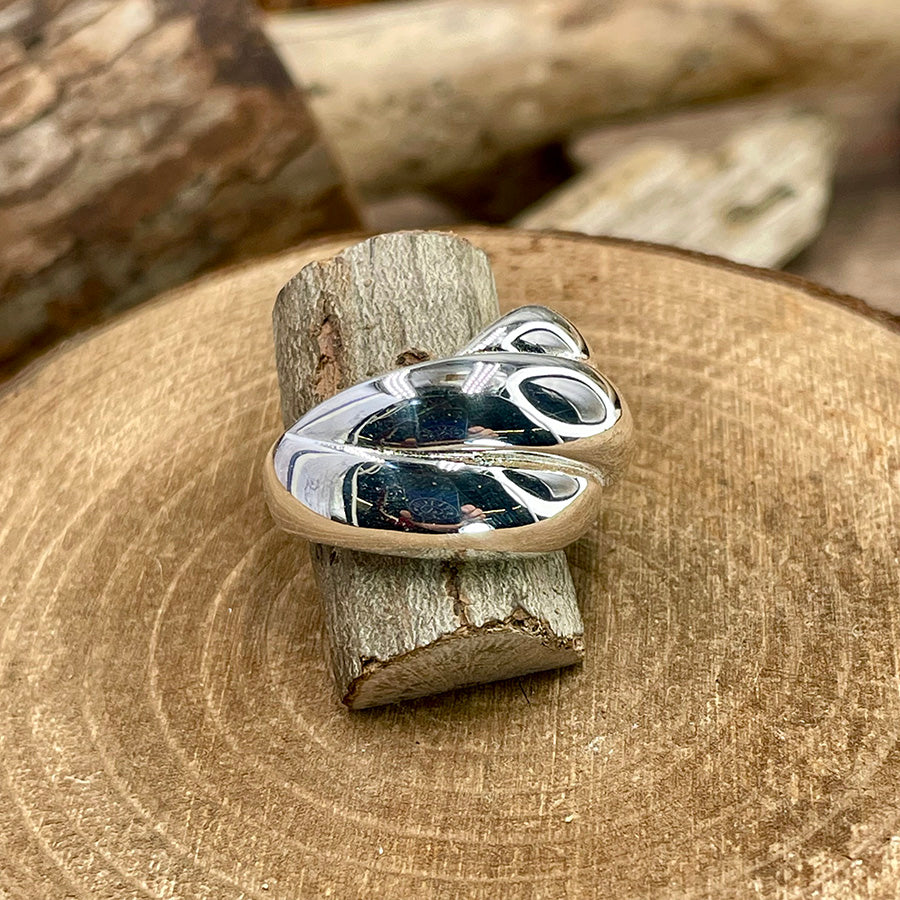 Bague femme TOO MUCH TO CARE – anneau massif sculpté en argent 925 poli miroir