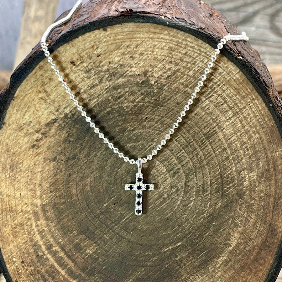Collier femme HOLY SHIT, I’M HOT – chaîne boules facettées scintillantes et pendentif croix onyx noirs argent 925