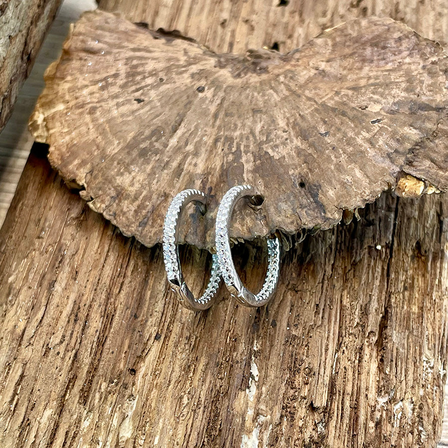 Boucles d’oreilles femme TOO LIT TO QUIT – créoles 20 mm pavées de zircons façon diamant et argent 925