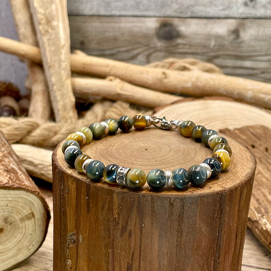Bracelet homme WILD KARMA – perles d’œil de tigre multicolore 8 mm, donut artisanal et fermoir mousqueton argent 925