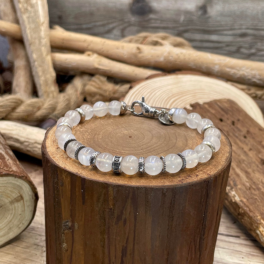 Bracelet homme GHOST LOVER – perles de pierre de lune 8 mm, donut artisanal et fermoir mousqueton argent 925