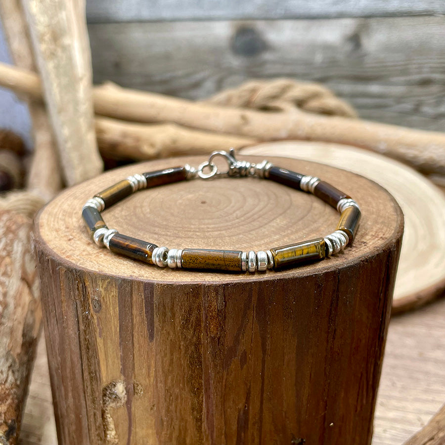 Bracelet homme GOLDEN CLAWS – perles tubes œil de tigre, argent 925 et fermoir mousqueton