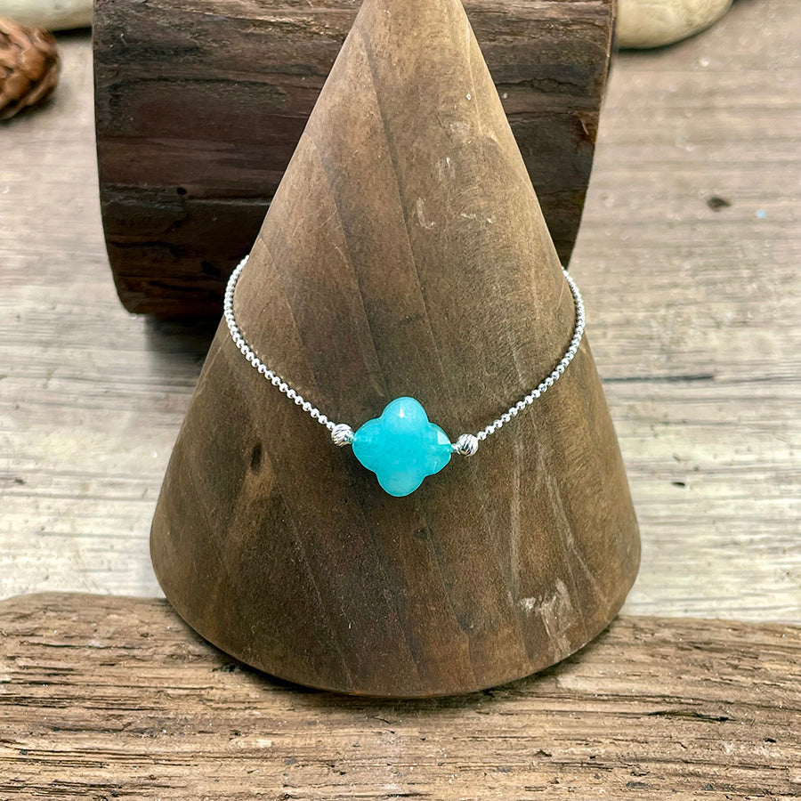 Bracelet femme SPLASH MY SOUL – trèfle en amazonite facettée & chaîne boules scintillantes en argent 925