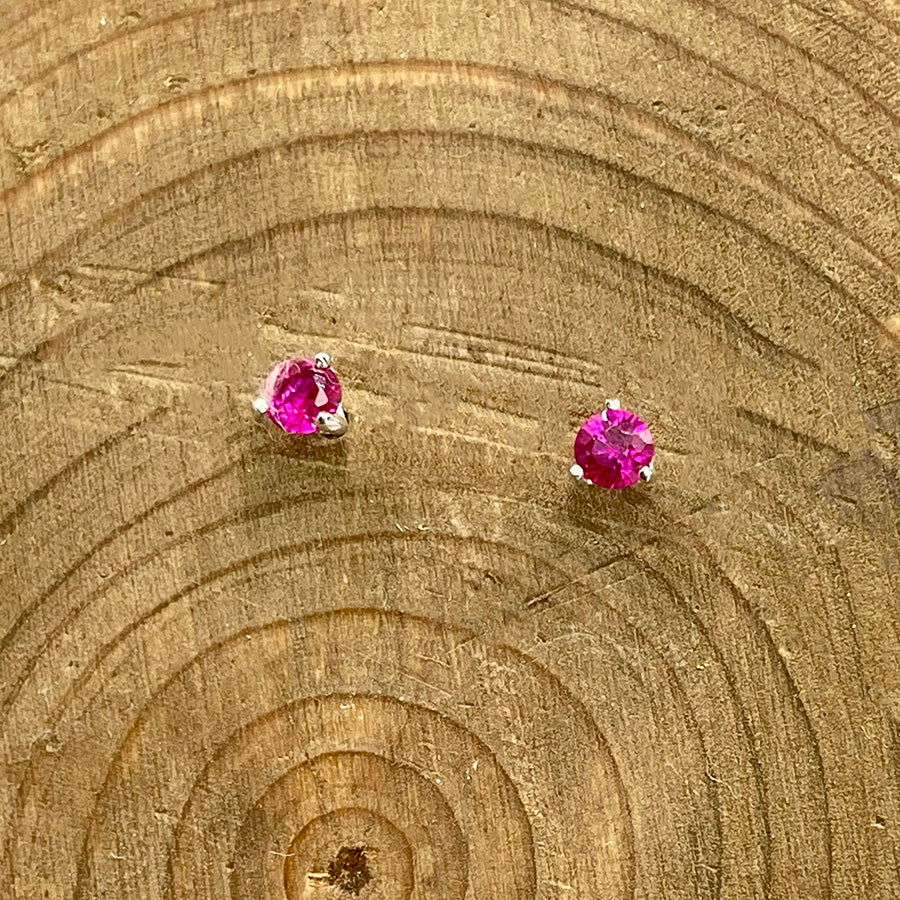 TIMELESS 925 SILVER ZIRCONIA STUD EARRINGS