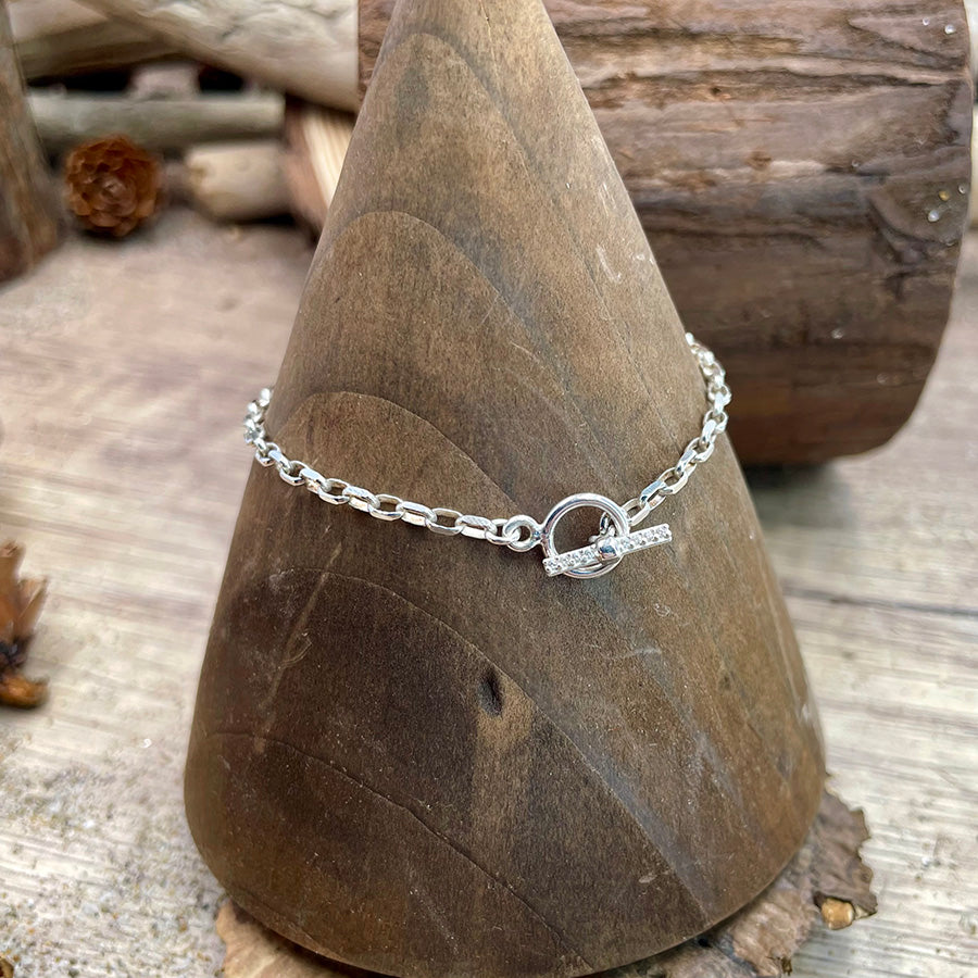 Bracelet femme SHUT UP & SPARK – maille vénitienne allongée en argent 925, fermoir toggle bijou pavé de zircons