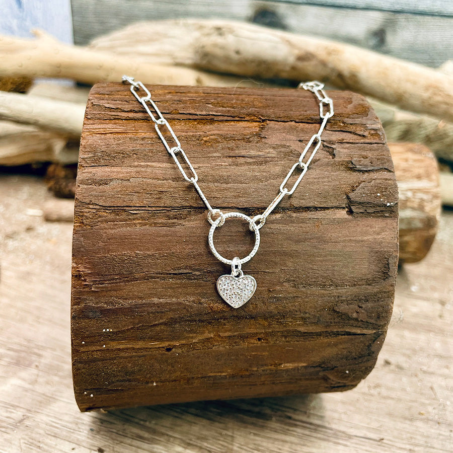 Collier femme DROP DEAD HEART – pendentif cœur pavé de zircons façon diamant, chaîne rectangulaire facettée en argent 925