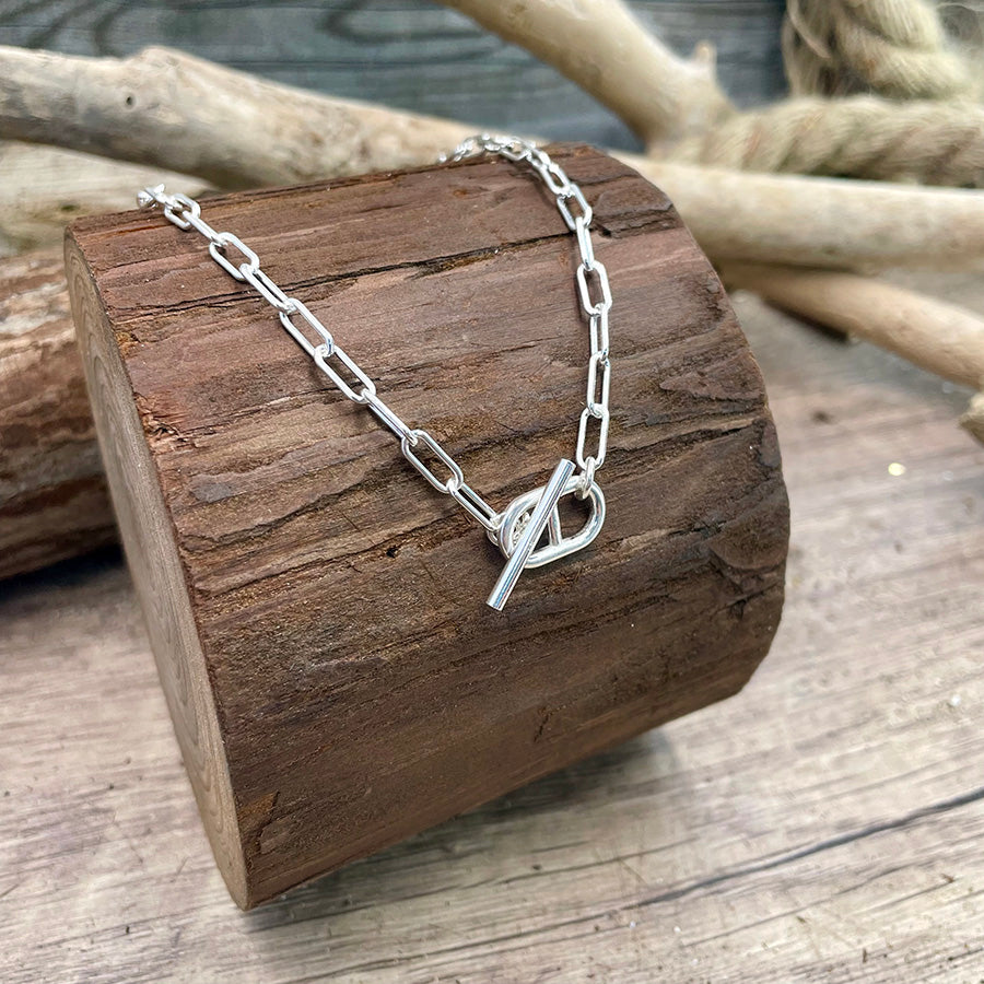 OPEN YOUR HEART FLAT OVAL MESH CHAIN NECKLACE BUOY CLASP AND KEY AND PADLOCK PENDANTS IN 925 SILVER