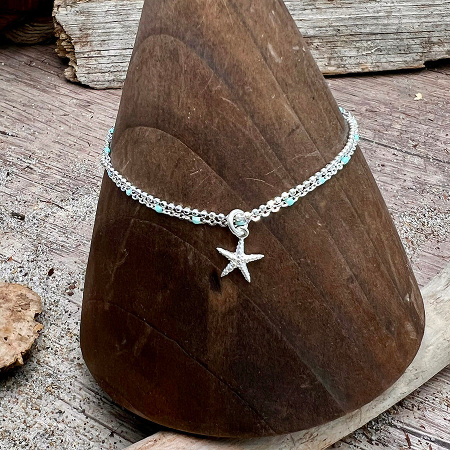 Bracelet femme double-rang TURQUOISE, TAN & STARFISH – chaîne perles émaillées turquoise, chaîne boules facettées scintillantes et pendentif étoile de mer argent 925