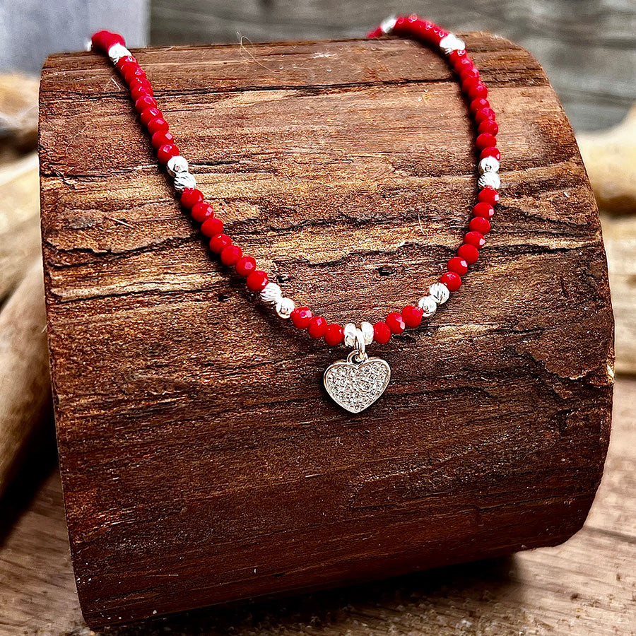 Collier femme LIGHT MY FIRE – perles de corail bambou facettées, pendentif cœur pavé de zircons façon diamant et argent 925