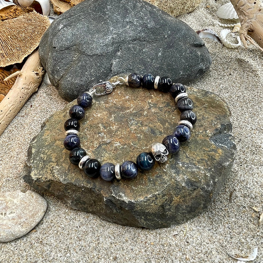 Bracelet homme HELL VISION – perles d’œil de faucon 10 mm, tête de mort argent 925 et fermoir skull