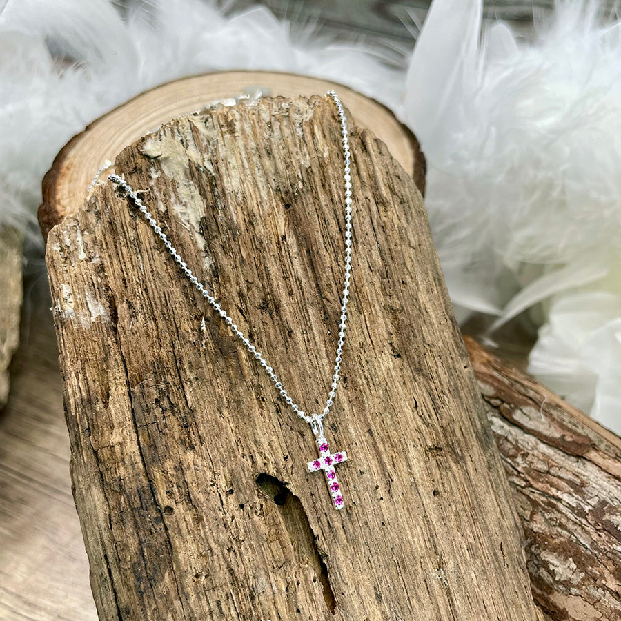 Collier femme HOLY PINK DRAMA – pendentif croix pavée zircons fuchsia et chaîne boules facettées scintillantes en argent 925