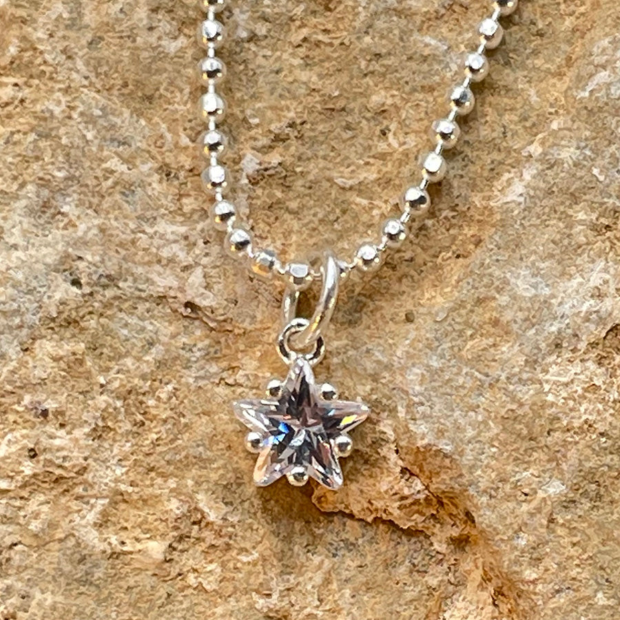 ALPHA CENTAURI COLLIER CHAÎNE ET PENDENTIF ÉTOILE ZIRCON EN ARGENT 925