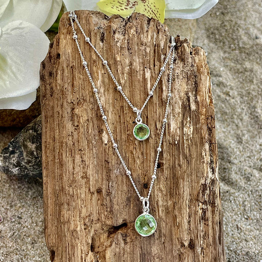 DOUBLE CRUSH COLLIER CHAÎNES BOULES DOUBLE RANG ET PENDENTIFS CABOCHONS EN CALCÉDOINE VERTE ET ARGENT 925