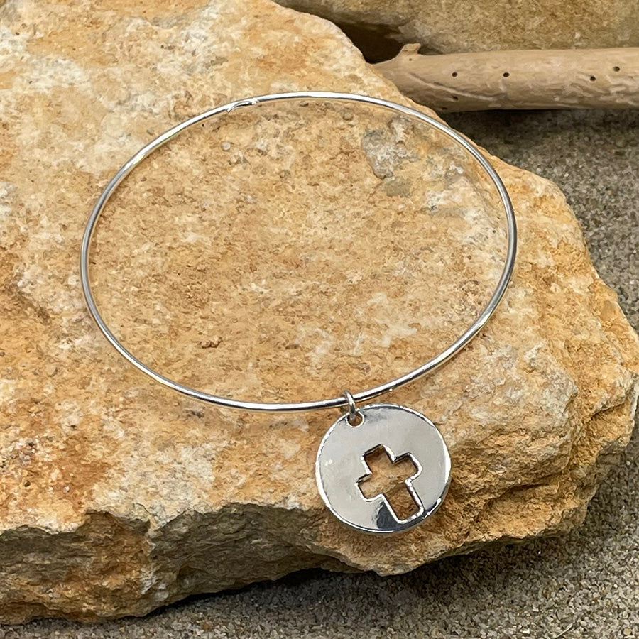 FAITHFULL BRACELET JONC AVEC MÉDAILLE CROIX AJOURÉE EN ARGENT 925