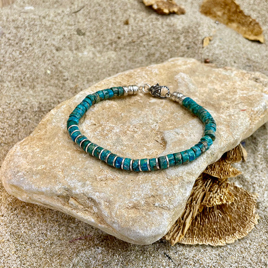 SHORE BREAK BRACELET SURFEUR EN PERLES HEISHI DE TURQUOISES VÉRITABLES ET INTERCALAIRES EN ARGENT 925