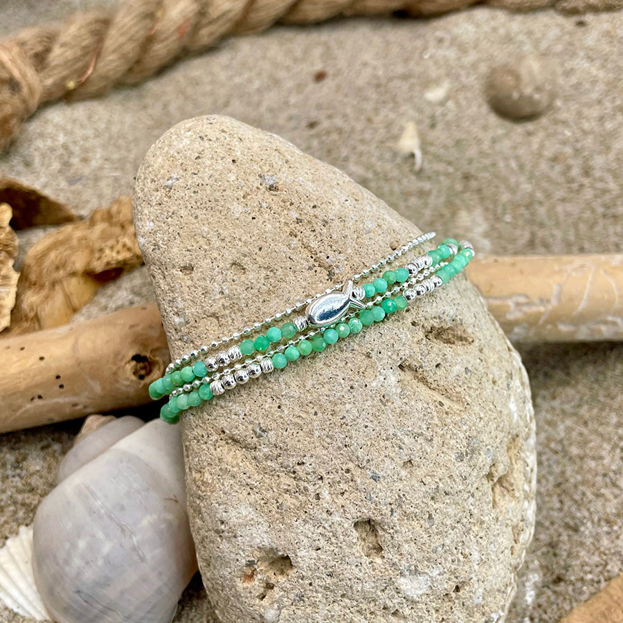 QUEEN OF THE REEF MULTI-ROW BRACELET IN CHRYSOPRASE PEARLS AND FISH IN 925 SILVER