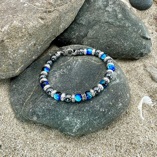 Bracelet homme HATE LESS, SHINE MORE – perles de térahertz 8 mm, donut signature et fermoir en 8 argent 925