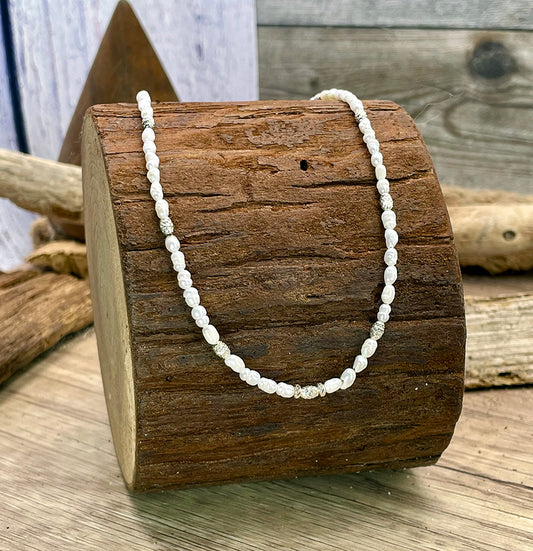 EGG-NOG COLLIER EN PERLES DE CULTURE BLANCHES EN GRAIN DE RIZ ET ARGENT 925