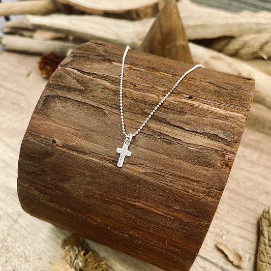 MELODY NELSON 925 SILVER ZIRCONIA INTERCALAIRE FORÇAT CHAIN ​​NECKLACE