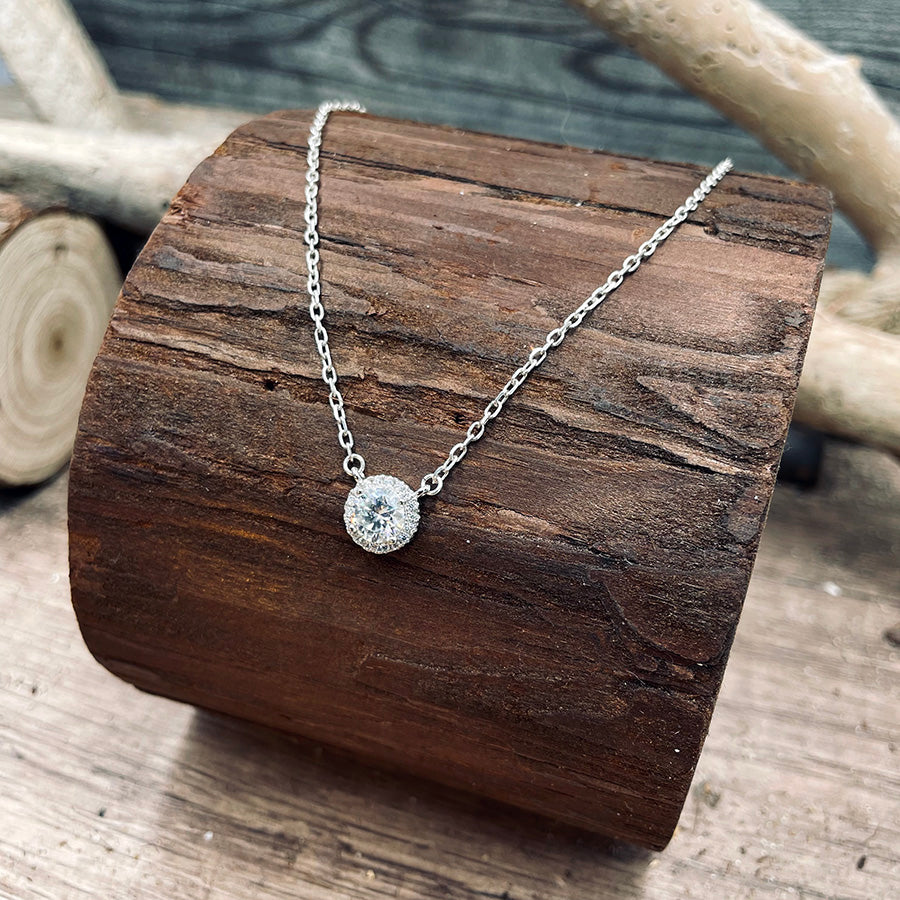 Collier femme LICK MY ICE – chaîne forçat en argent 925 & pendentif halo façon diamant