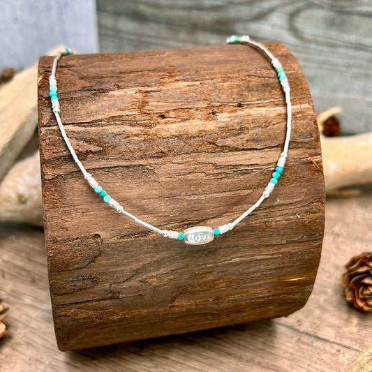 Collier femme POOL BOY DON’T TEXT BACK – pendentif LOVE haricot argent 925, perles turquoise naturelle et perles liquid silver