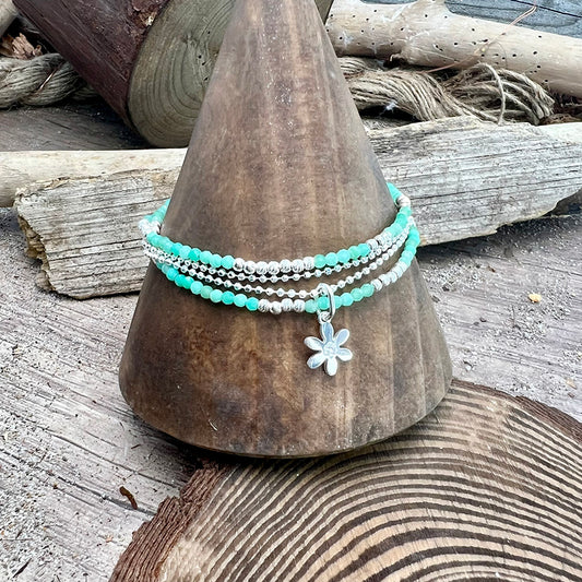 Bracelet femme multi-rang TASTE MY MINT – perles de chrysoprase facettées d’Australie, pendentif fleur oversize et argent 925
