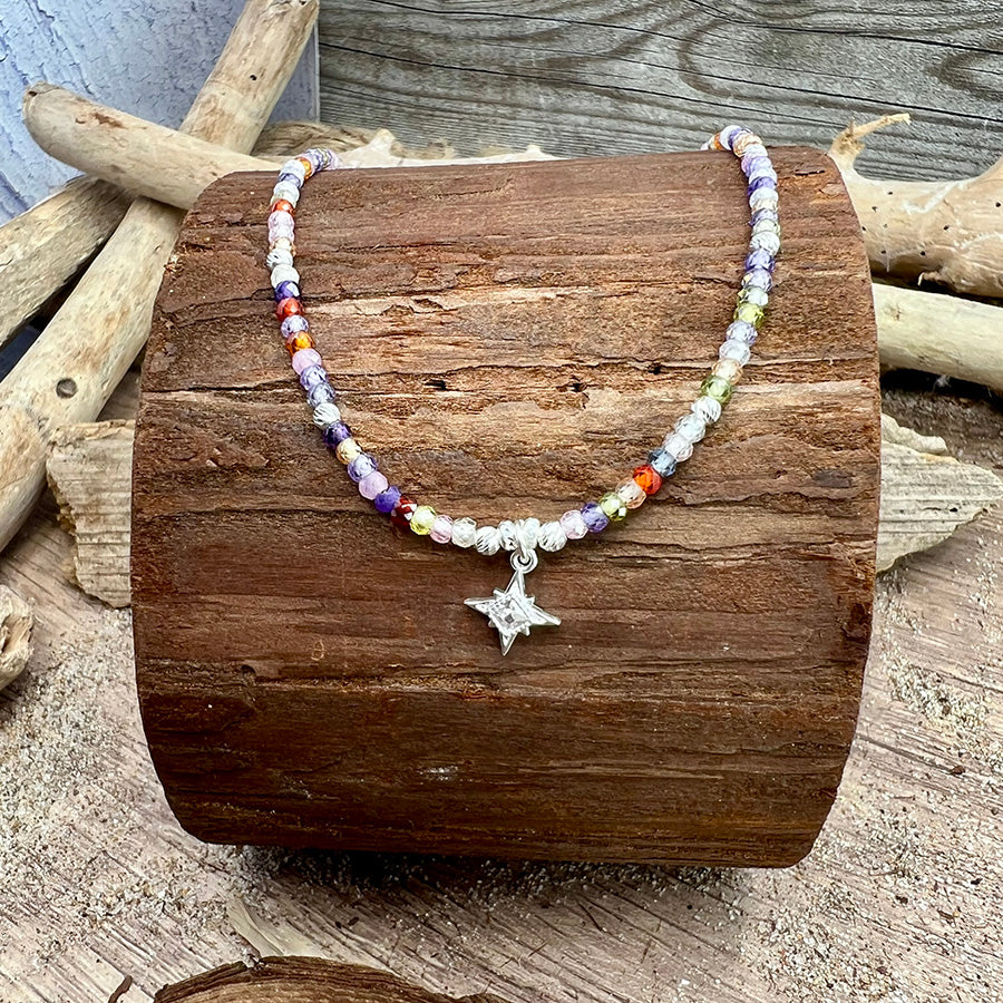 Collier femme CANDY RULES, DARLING – perles de zircons multicolores facettées et étoile polaire en argent 925