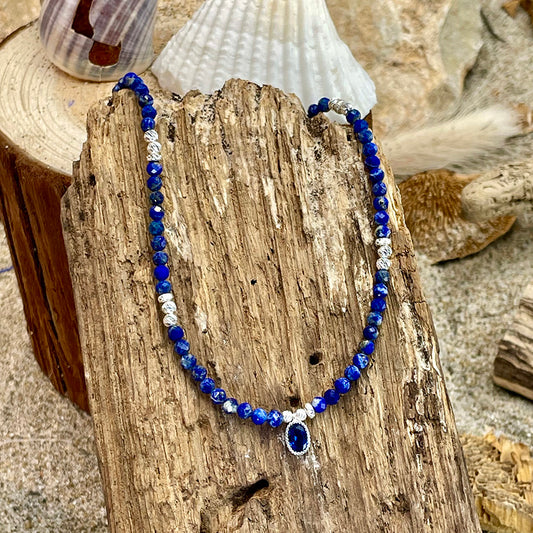 PEP TALK COLLIER EN PERLES DE LAPIS LAZULI ET PENDENTIF GOUTTE EN ZIRCON ET ARGENT 925