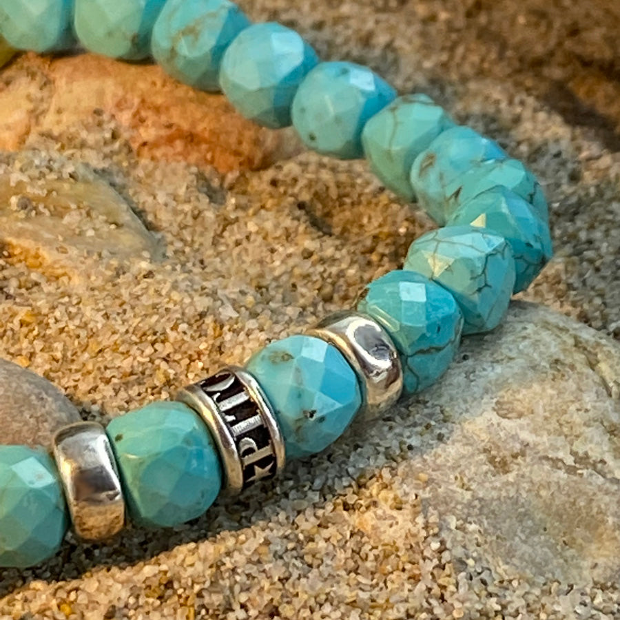 P.I.M.P BRACELET HOMME EN PERLES CARRÉES DE TURQUOISES INTERCALAIRE ET FERMOIR EN ARGENT 925