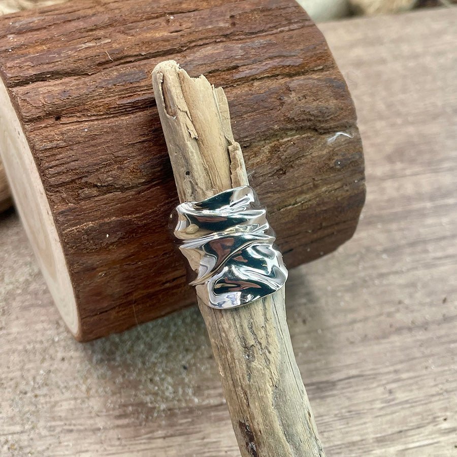 Bague femme MELT ME SLOW, HONEY – très large en argent 925, effet froissé et volume sculptural – bijoux fait main en argent 925 | Pitch & Néo