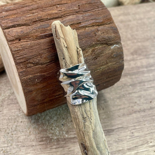 Bague femme MELT ME SLOW, HONEY – très large en argent 925, effet froissé et volume sculptural – bijoux fait main en argent 925 | Pitch & Néo