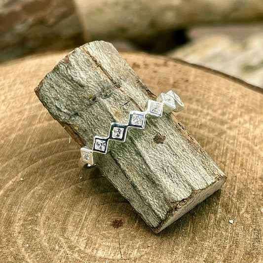 Bague femme SHARPER THAN YOU – argent 925 et zircons façon diamant en serti losange – bijoux fait main en argent 925 | Pitch & Néo