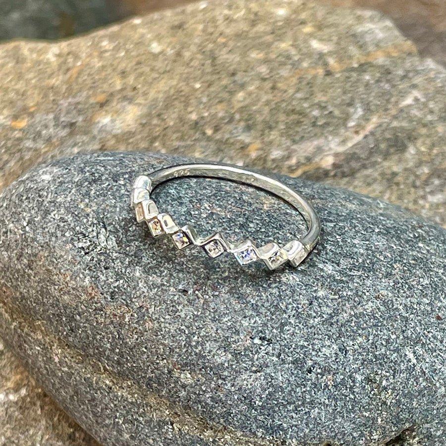 Bague femme SHARPER THAN YOU – argent 925 et zircons façon diamant en serti losange – bijoux fait main en argent 925 | Pitch & Néo