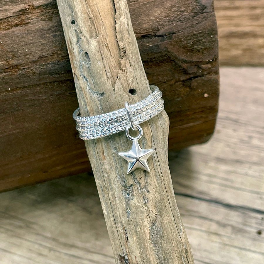 Bague femme STARZ ONLY – argent 925, 5 anneaux facettés et pendentif étoile – bijoux fait main en argent 925 | Pitch & Néo