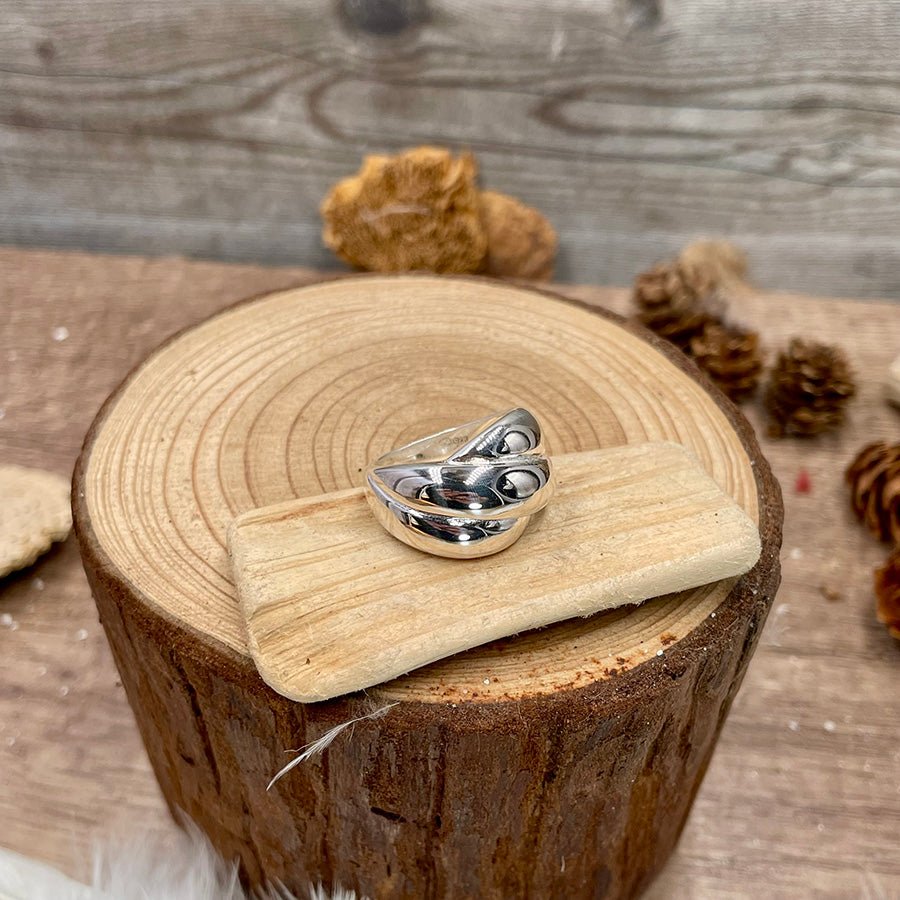 Bague femme TOO MUCH TO CARE – anneau massif sculpté en argent 925 poli miroir – bijoux fait main en argent 925 | Pitch & Néo