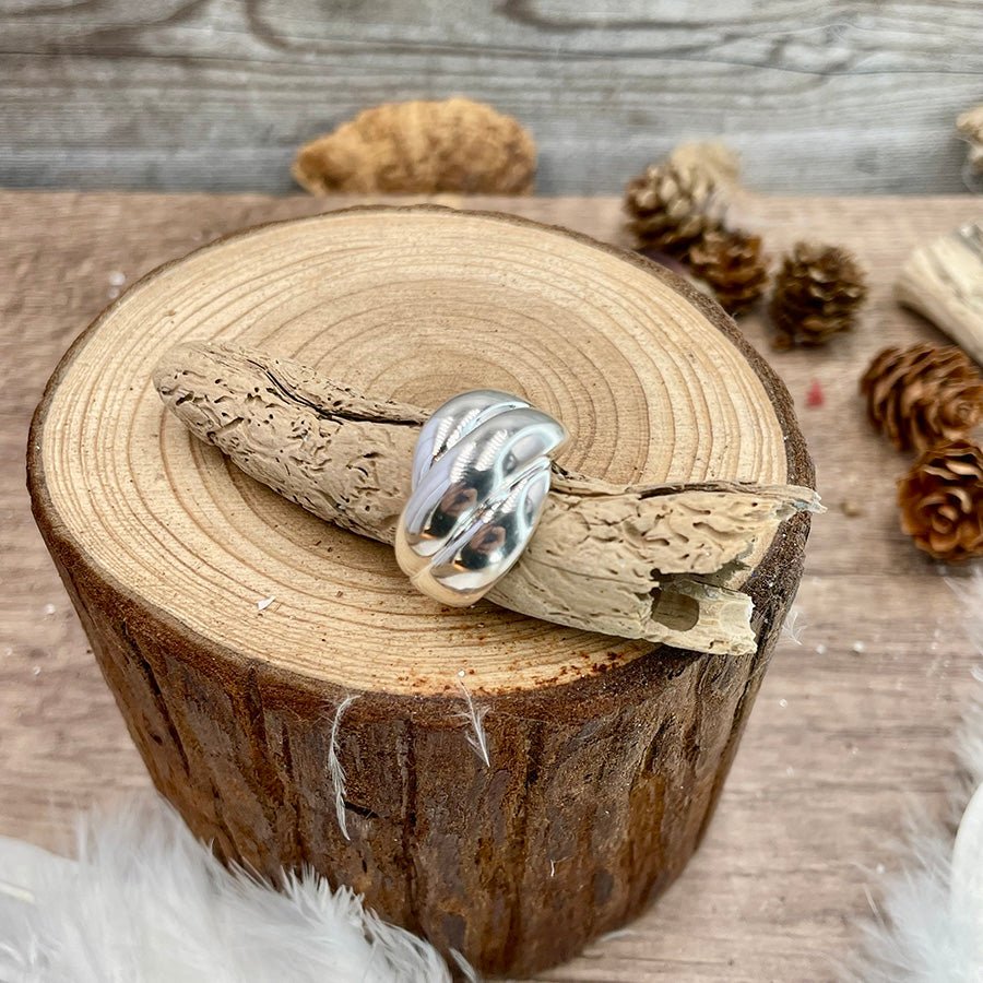 Bague femme TOO MUCH TO CARE – anneau massif sculpté en argent 925 poli miroir – bijoux fait main en argent 925 | Pitch & Néo