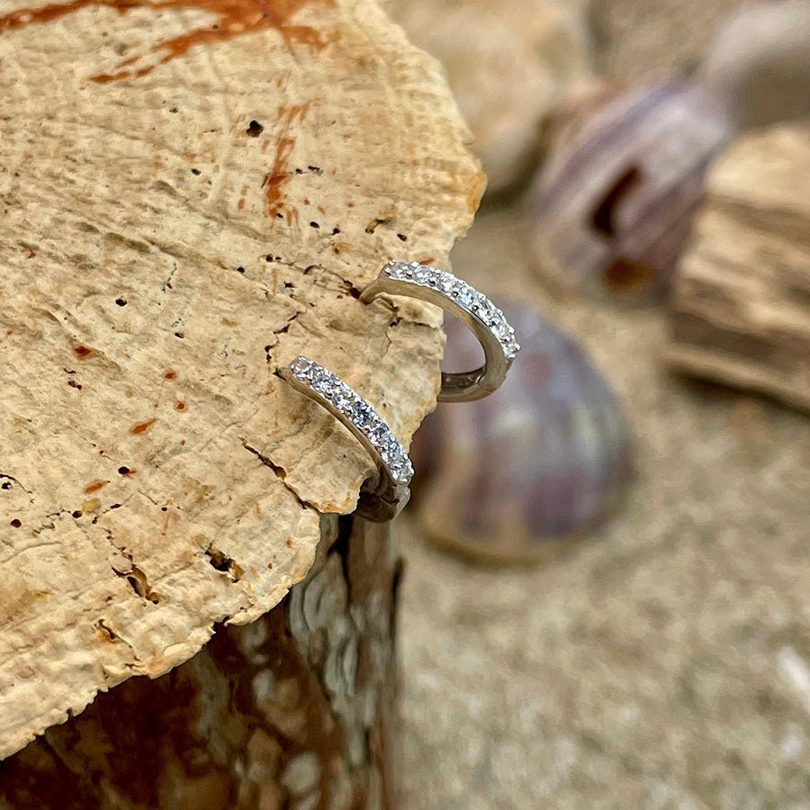 Boucles d’oreilles femme BABY SPARK – créoles rondes 11 mm, zircons façon diamant et argent 925 – bijoux fait main en argent 925 | Pitch & Néo