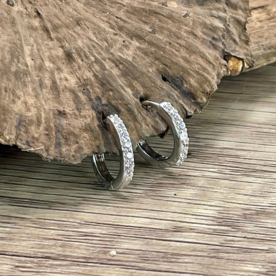 Boucles d’oreilles femme BABY SPARK – créoles rondes 11 mm, zircons façon diamant et argent 925 – bijoux fait main en argent 925 | Pitch & Néo