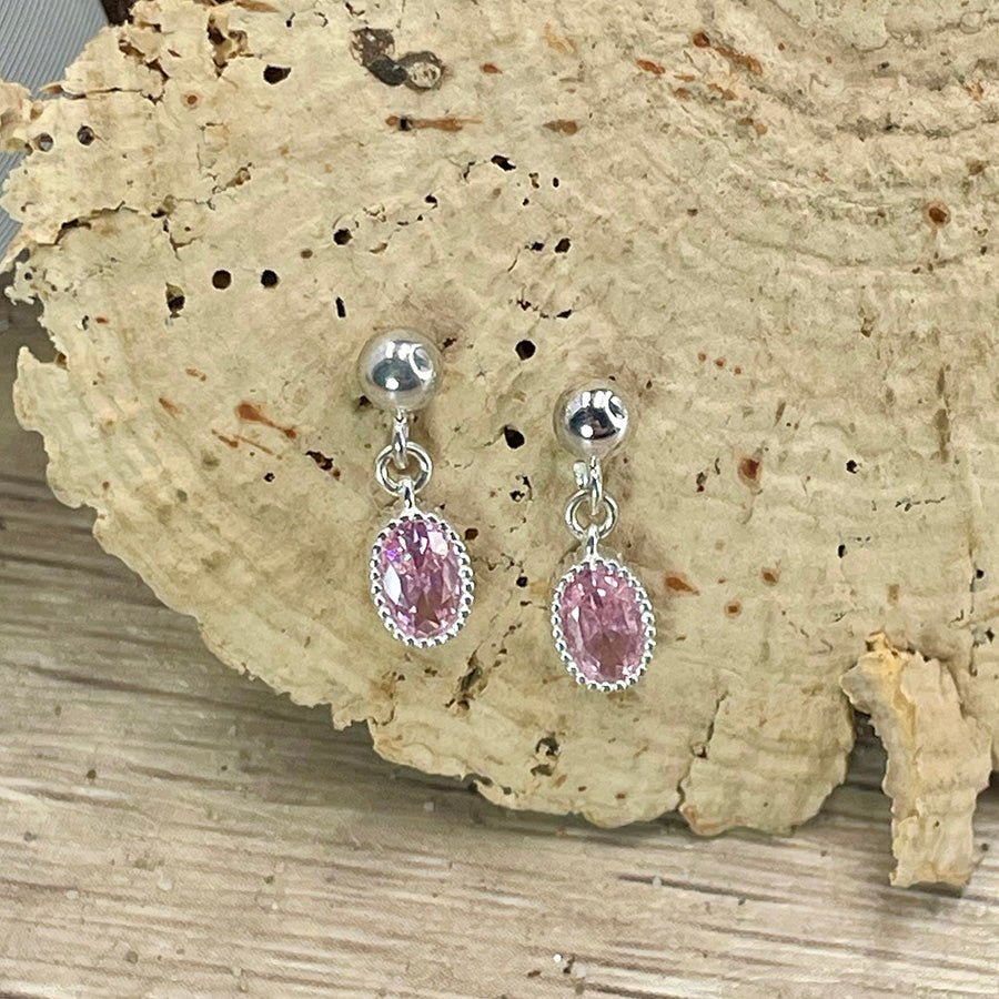Boucles d’oreilles femme BUBBLEGUM ATTITUDE – clous pendants zircon rose ovale et argent 925 – bijoux fait main en argent 925 | Pitch & Néo