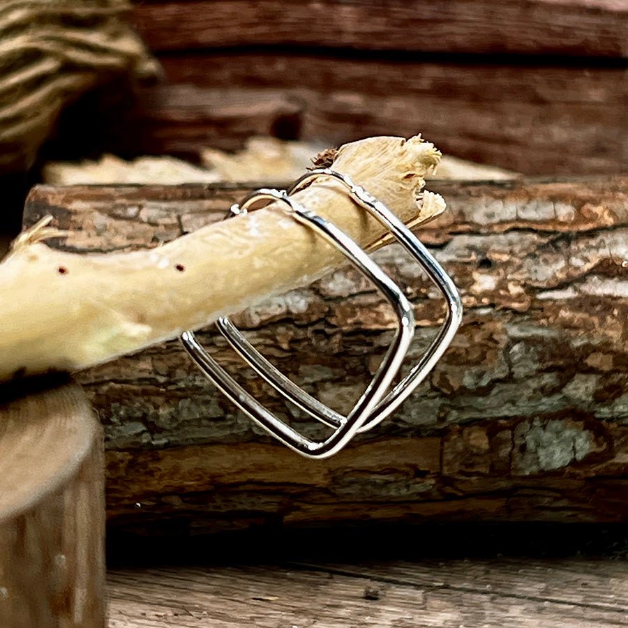 Boucles d’oreilles femme DON’T BE SO ROUND – créoles carrées moyennes en argent 925 – bijoux fait main en argent 925 | Pitch & Néo